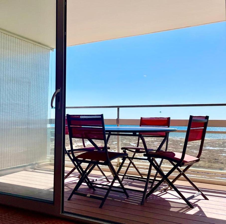 Large Studio Direct Access To The Beach 波尔尼谢 外观 照片